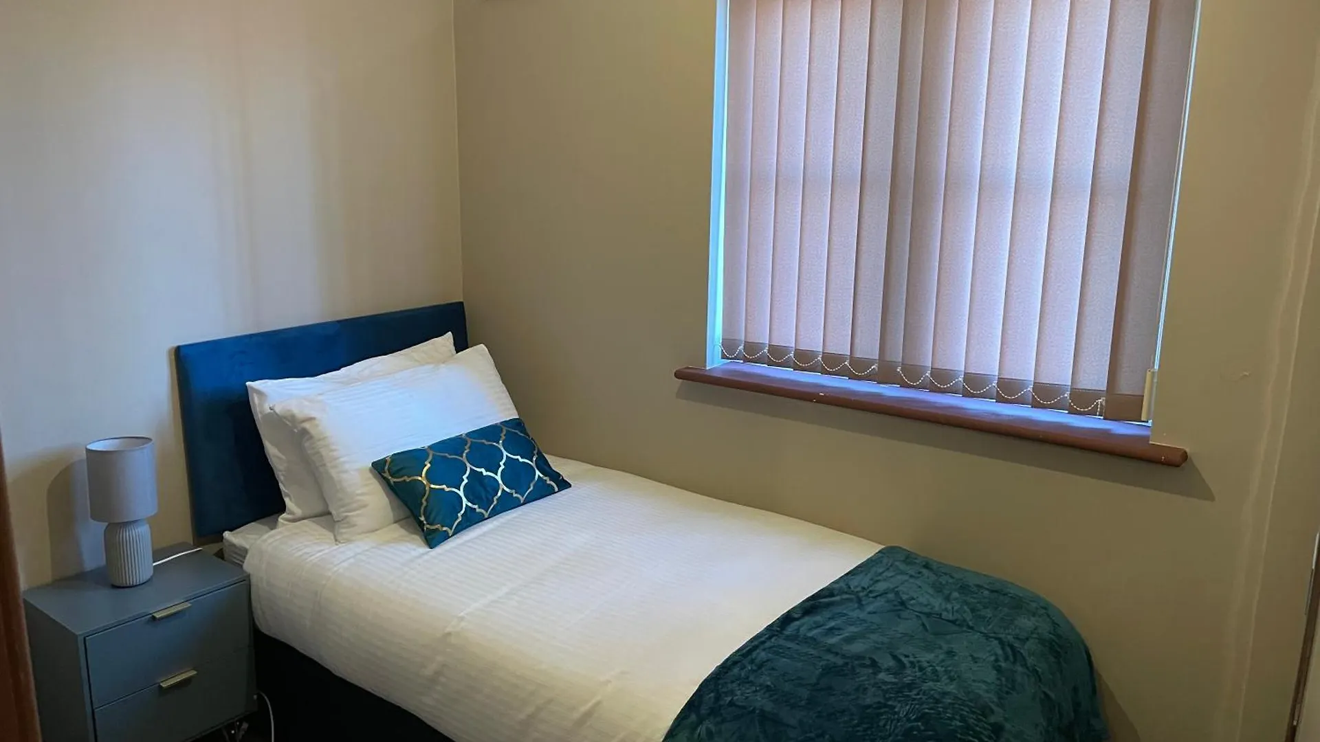 Whiston Lanend House公寓 英国